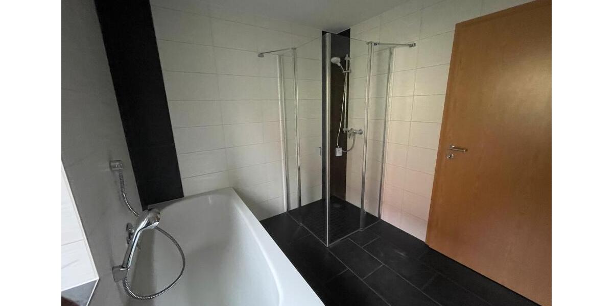 Terrassenwohnung Weinböhla - 3.5 Zimmer, 109 m&sup2;, 1.035&euro; | Angebot:26665619