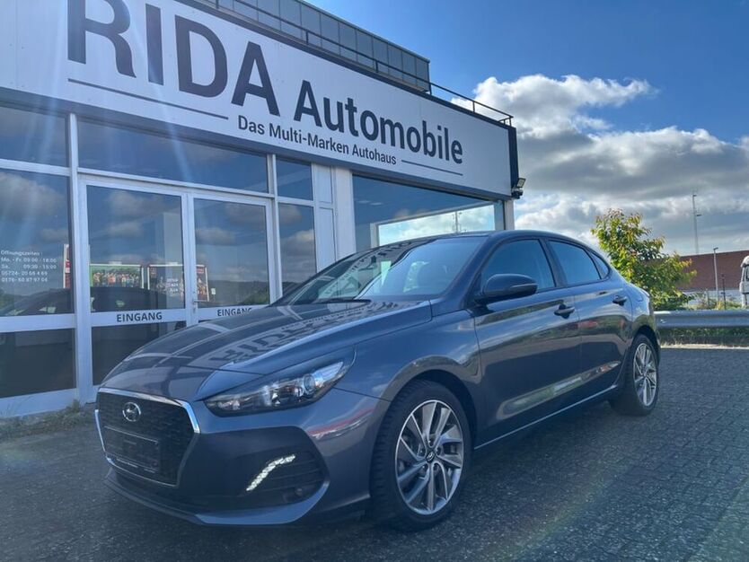 i30