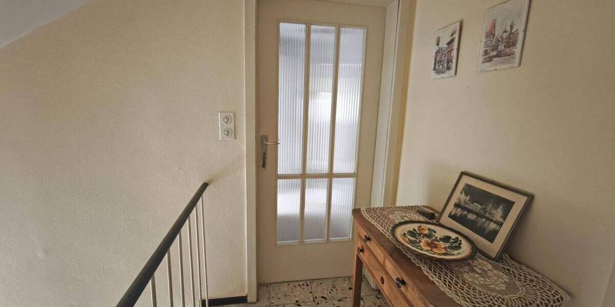 Doppelhaushälfte Freudenstadt - 1 Zimmer, 207 m&sup2;, 378.000&euro; | Angebot:26585445