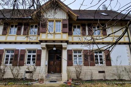 Wohnhaus mit VIEL Platz! 7 zimmer