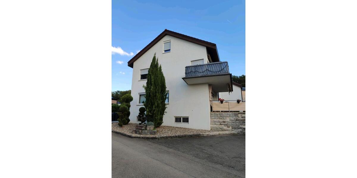 Etagenwohnung Remseck am Neckar - 3.5 Zimmer, 83 m&sup2;, 350.000&euro; | Angebot:24816043