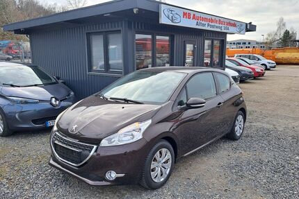 Peugeot 208 107.259 km 4.999 &euro; Buxtehude 21614