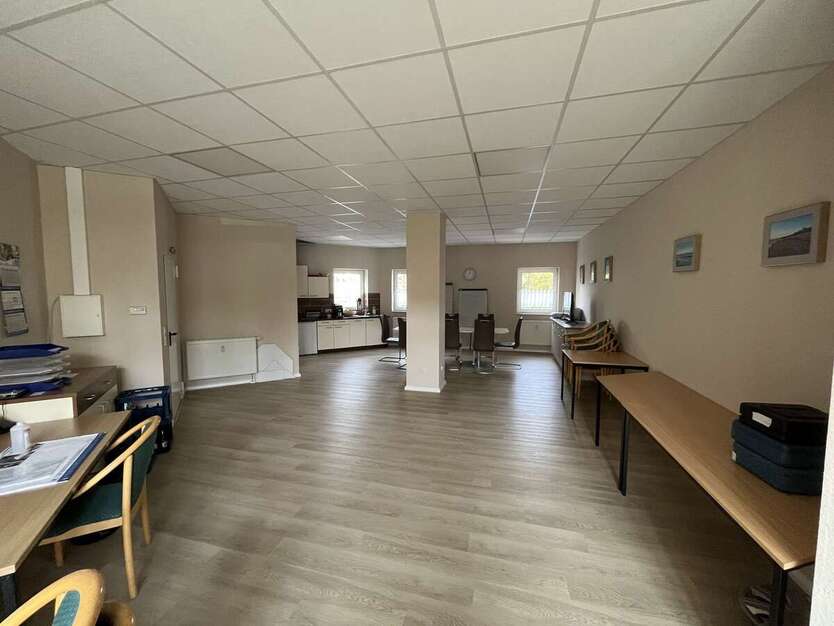Wohnung zum Kaufen in Neustadt an der Orla 50.000 € 60 m² 2 zimmer