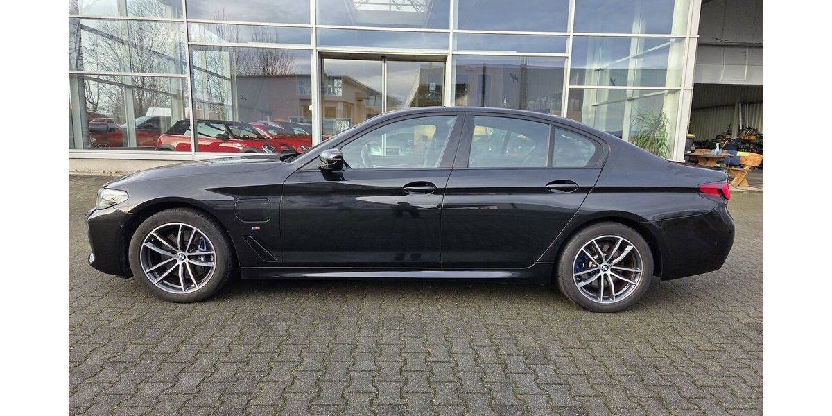BMW 530e Aut. Limousine M Sportpaket 99.580 km 27.500 &euro; Wilsdruff 01723