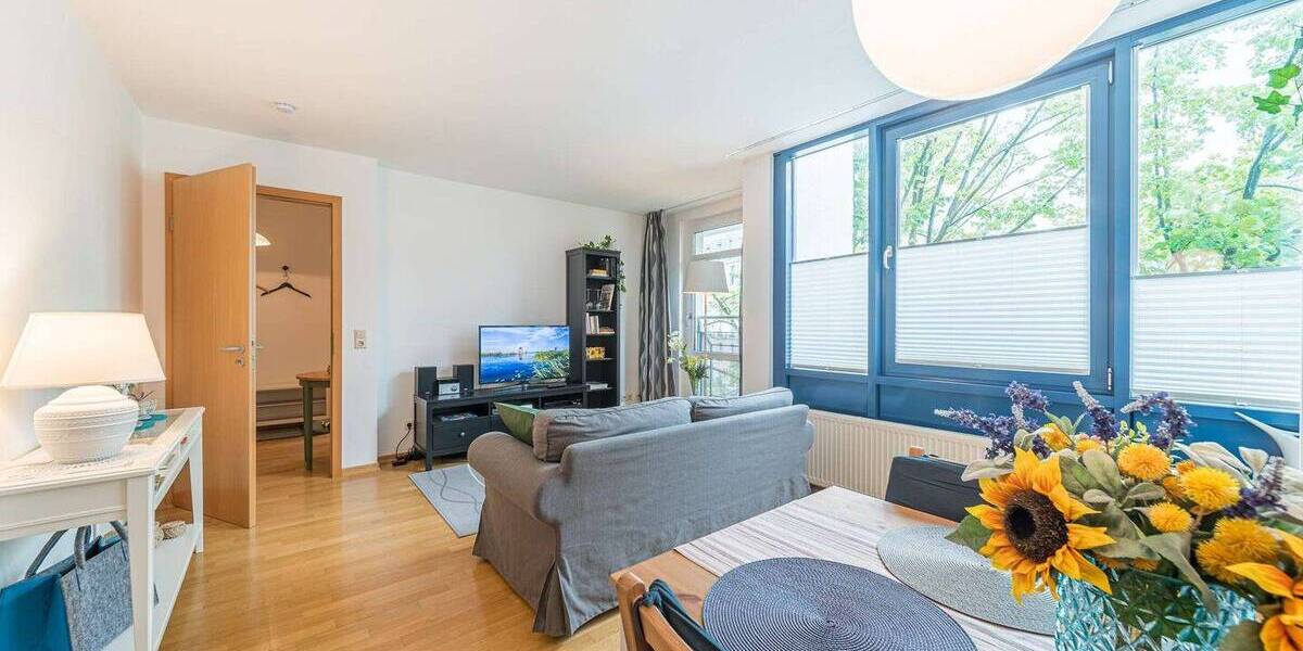 Etagenwohnung Frankfurt am Main Innenstadt - 2 Zimmer, 51 m&sup2;, 1.890&euro; | Angebot:26850976