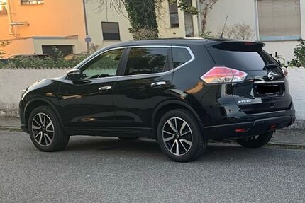 Nissan X-Trail 97.000 km 11.980 &euro; Groß Gerau 64521