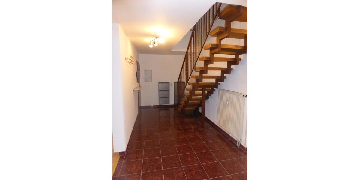 Dachgeschoßwohnung Sulzbach-Rosenberg Rosenberg - 3 Zimmer, 105 m&sup2;, 550&euro; | Angebot:26414645