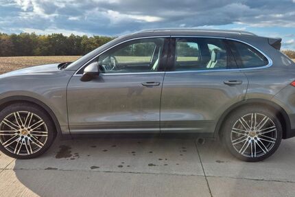 Porsche Cayenne 197.133 km 22.990 &euro; Harzgerode 06493