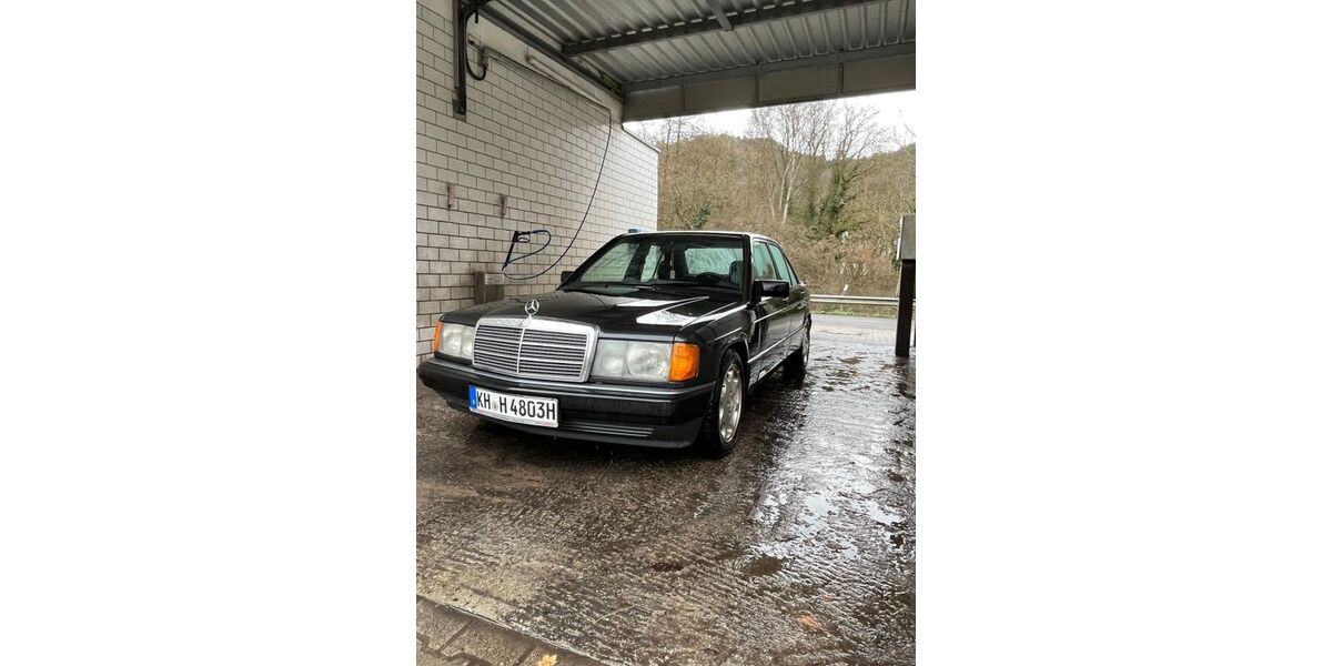 Mercedes-Benz 190 252.000 km 6.000 &euro; Bad Kreuznach 55583