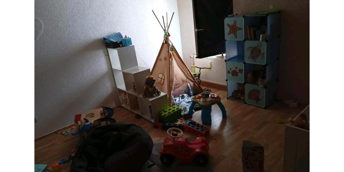 Etagenwohnung Wirges - 3 Zimmer, 90 m&sup2;, 900&euro; | Angebot:25943973