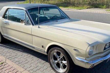 Ford Mustang 34.000 km 34.800 &euro; Seewald 72297