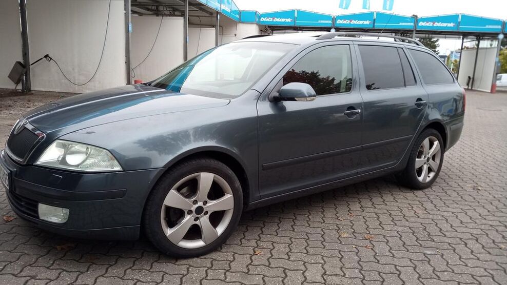 Skoda Octavia 241.000 km 3.300 € Braunschweig 38100