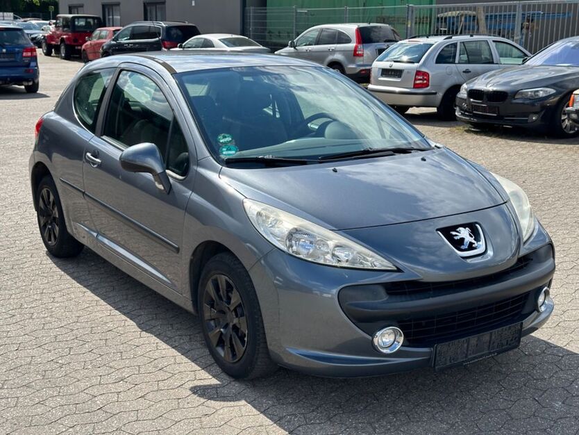 Peugeot 207 156.300 km 2.450 € Bornheim 53332