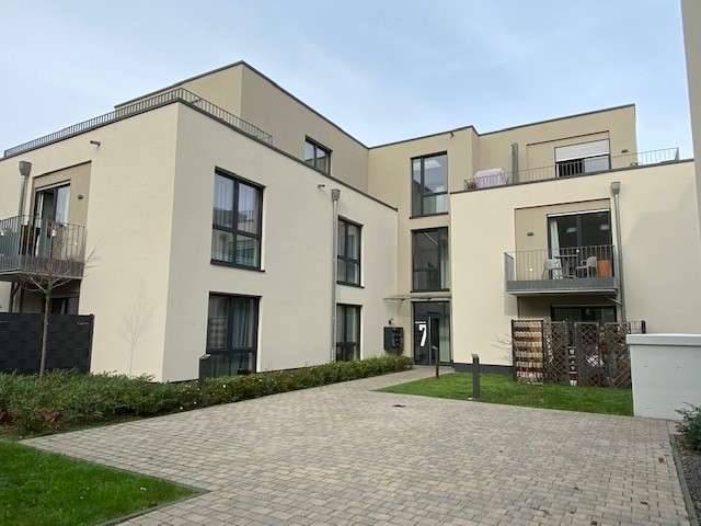 Wohnung zum Mieten in Remagen 1.050 € 82.49 m²