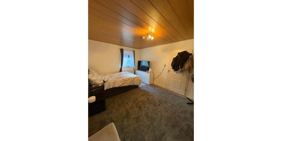 Etagenwohnung Dingolfing - 4 Zimmer, 85 m&sup2;, 950&euro; | Angebot:25975865