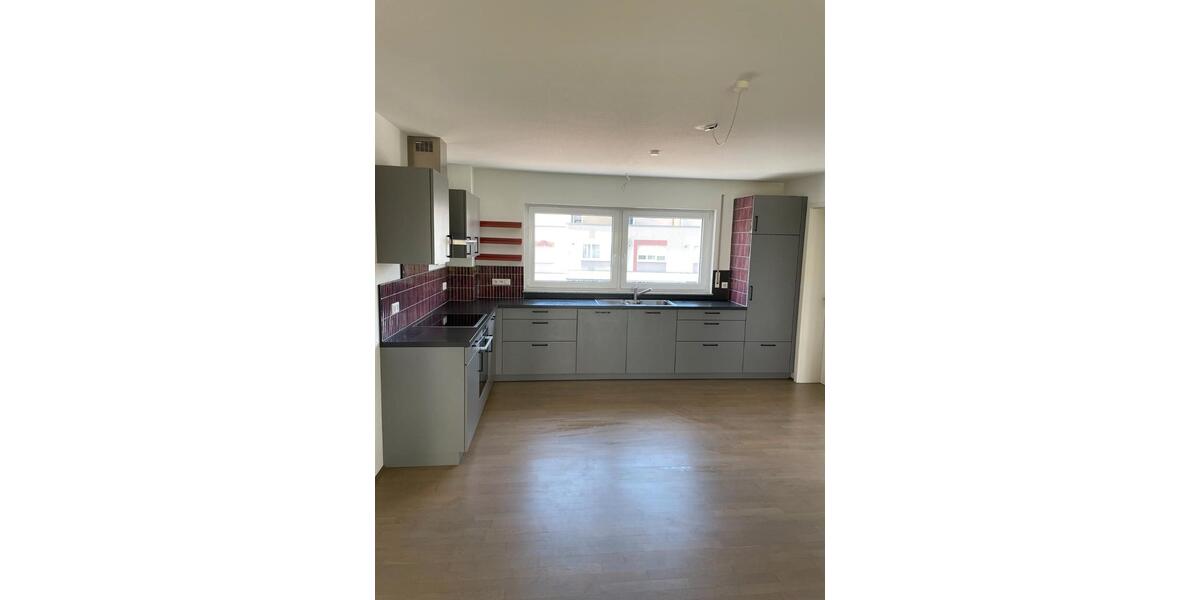 Erdgeschoßwohnung Öhringen - 4 Zimmer, 103 m&sup2;, 1.290&euro; | Angebot:26234287