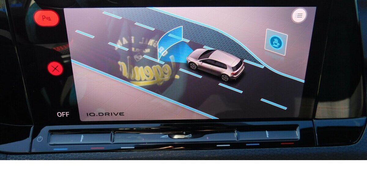 VW Golf 2.0 VIII GTI Performance TSI DSG BMT Navi 37.900 km 24.990 &euro; Vordorf 38533