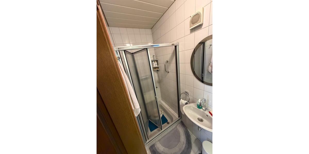 Doppelhaushälfte Illingen - 6 Zimmer, 120 m&sup2;, 180.000&euro; | Angebot:27225712