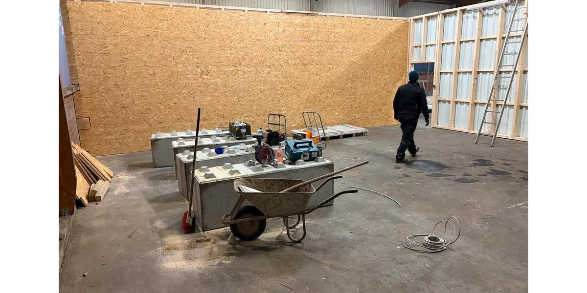 Mietgarage Lagerraum Schrauberwerkstatt uvm. Lager zimmer