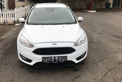 Ford Focus 100.000 km 8.990 &euro; Haßfurt 97437