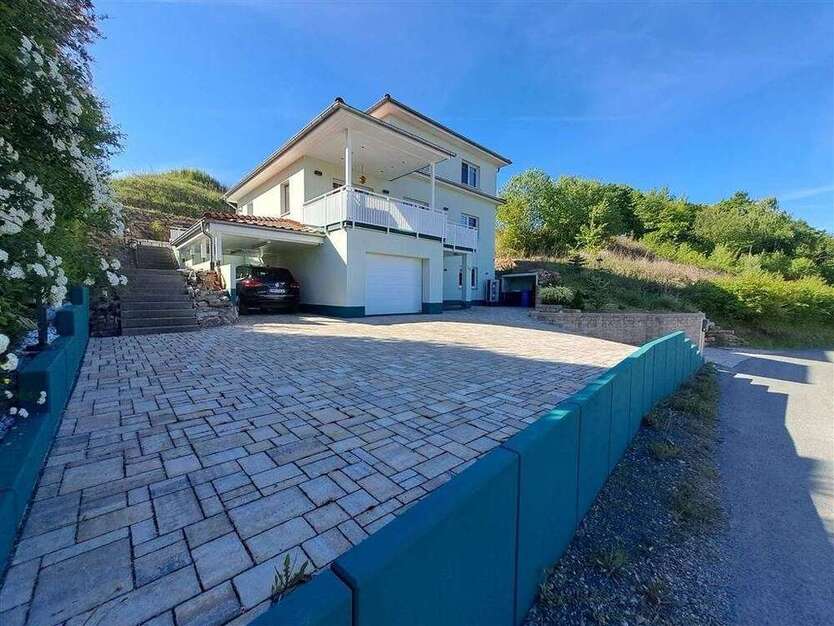 Haus zum Kaufen in Ebelsbach 862.000 € 214 m²