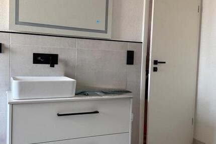Stilvolle 3 Zimmer Maisonettewohnung in WaghäuselWiesental zimmer