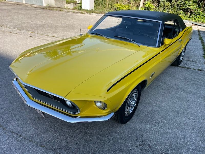 Mustang