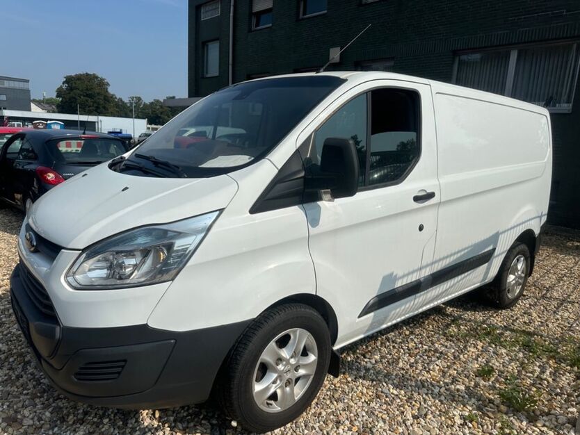 Ford Transit Custom 148.000 km 9.880 € Duisburg 47138