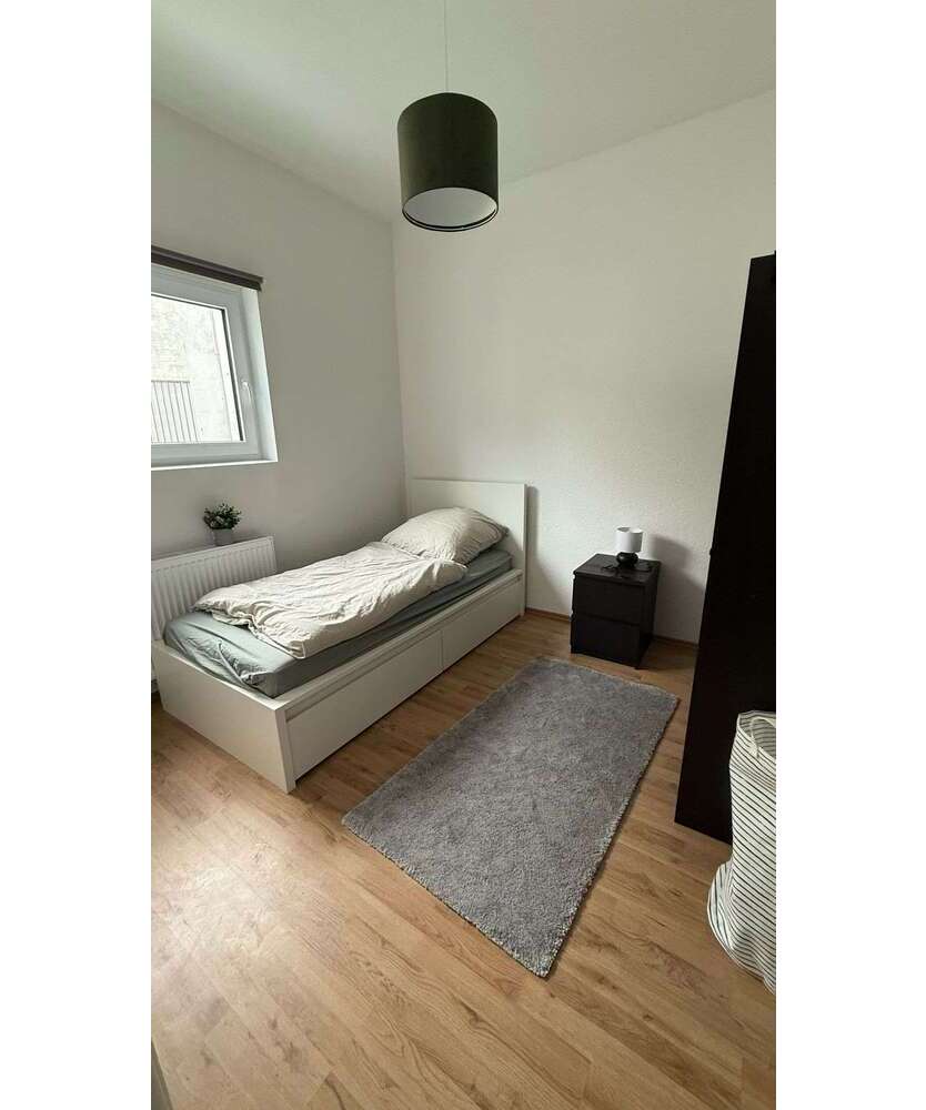 Wohnung zum Mieten in Offenbach 400 € 11 m²