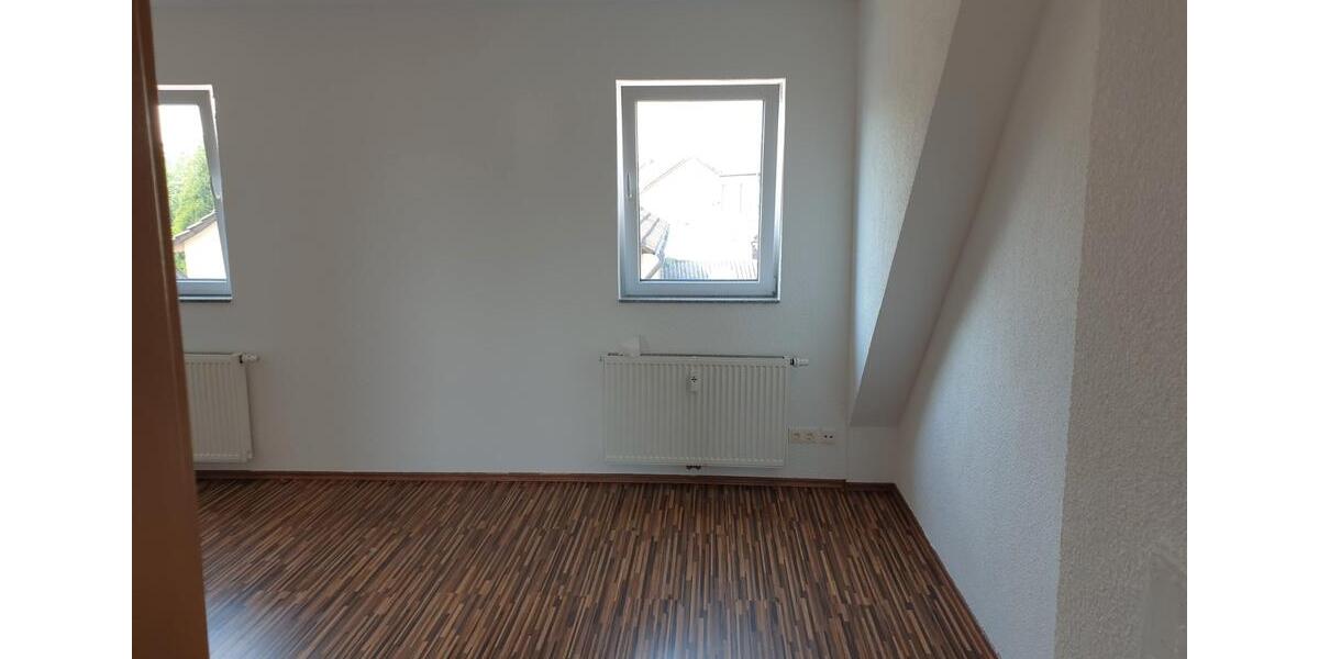 Dachgeschoßwohnung Worms Vororte Südwest - 2 Zimmer, 60 m&sup2;, 700&euro; | Angebot:26367775