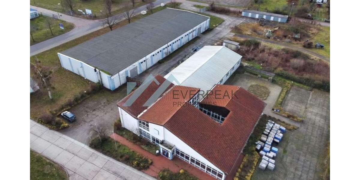 Halle in ZerbstAnhalt 1.490.000 € 2500 m² zimmer