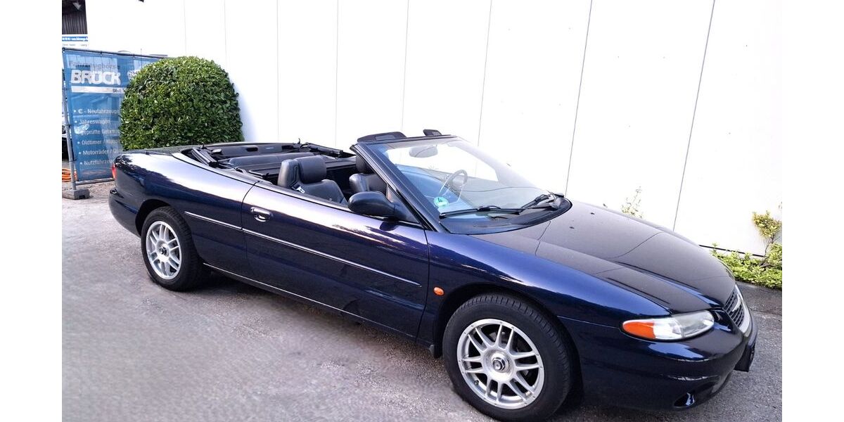 Chrysler Stratus 148.517 km 8.995 &euro; Köln 51107