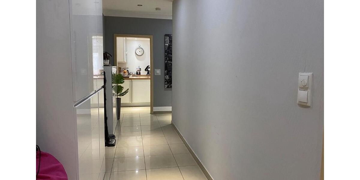 Etagenwohnung Sinzig - 4 Zimmer, 125 m&sup2;, 1.500&euro; | Angebot:26656289