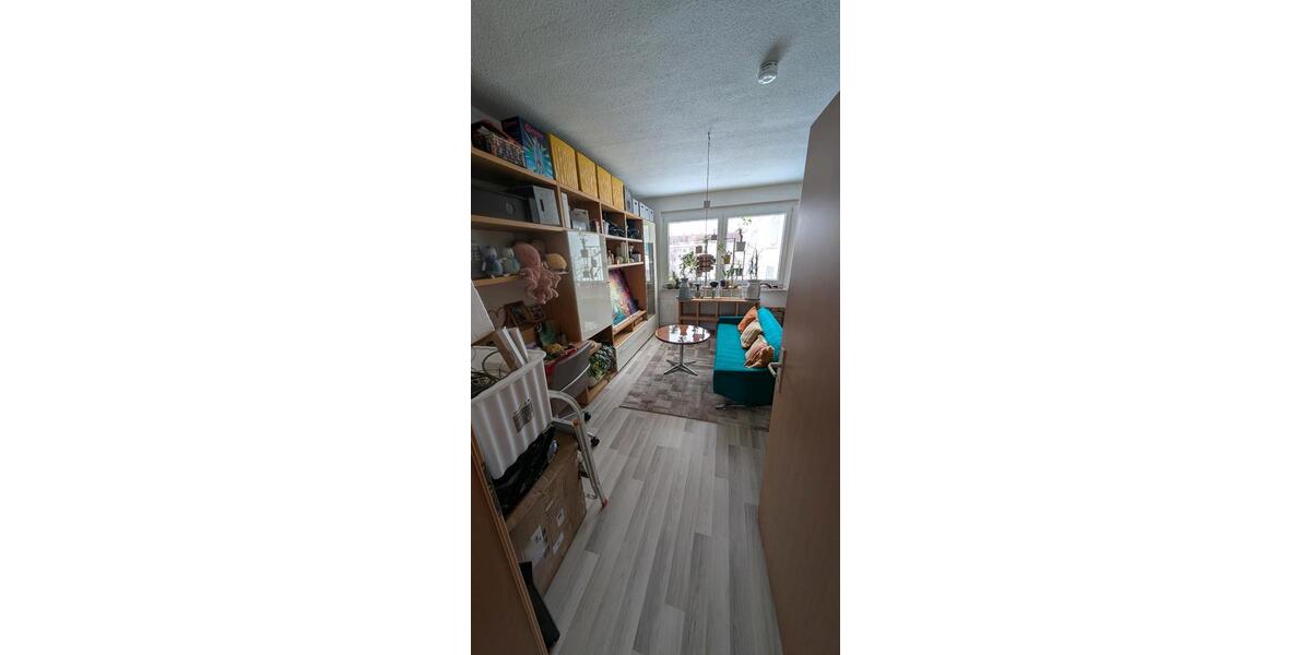 Dachgeschoßwohnung Teutschenthal - 2 Zimmer, 50 m&sup2;, 400&euro; | Angebot:24752680