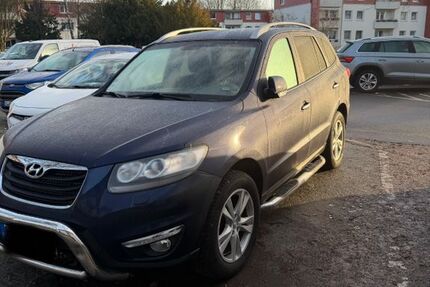Hyundai SANTA FE 180.000 km 7.800 &euro; Hamburg 22179