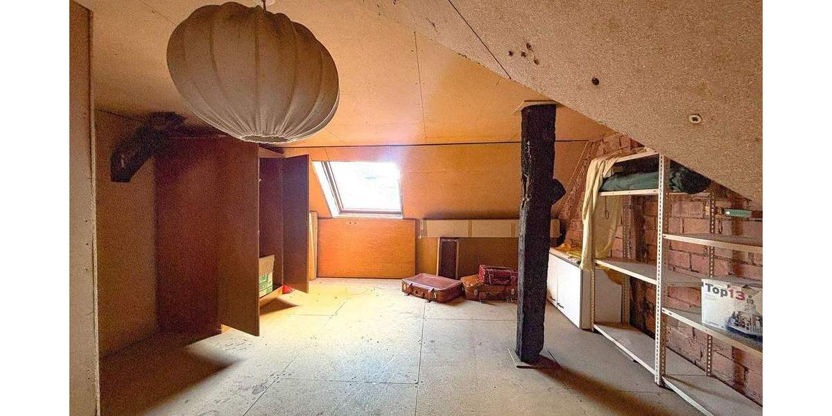 Reihenmittelhaus Hardegsen - 4 Zimmer, 114 m&sup2;, 79.000&euro; | Angebot:25096871