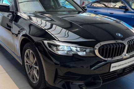 BMW 330 89.738 km 26.900 &euro; Neumarkt-St. Veit 84494