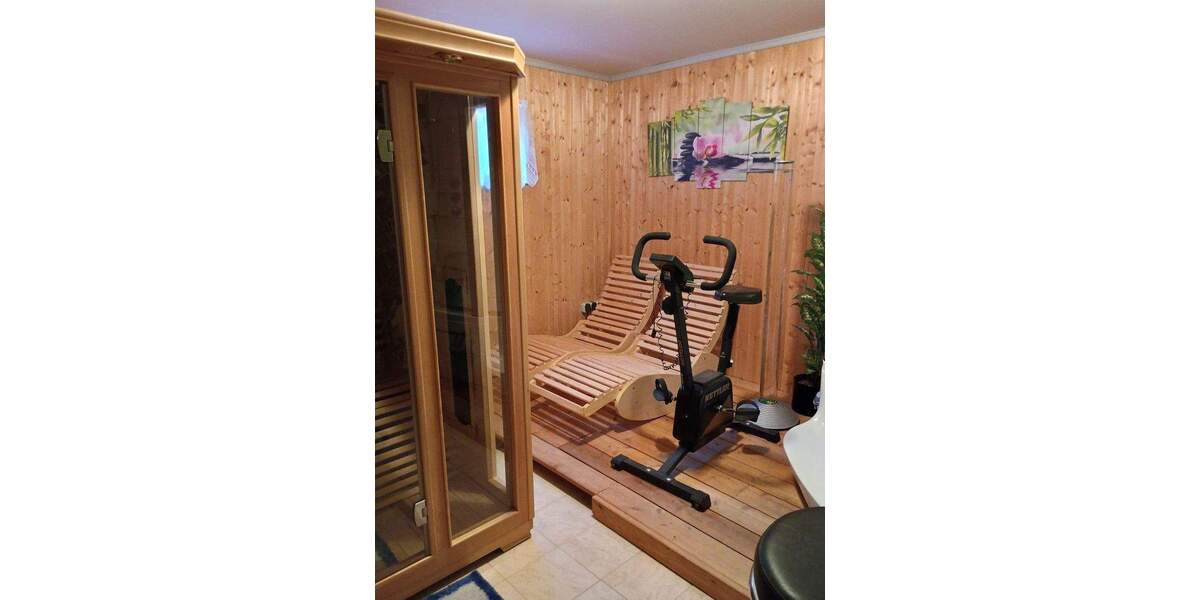 Mehrfamilienhaus, Wohnhaus Dingolfing - 6 Zimmer, 240 m&sup2;, 930.000&euro; | Angebot:25716935