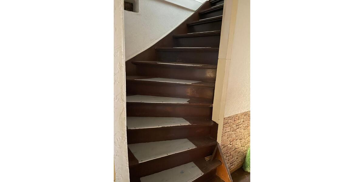 Reihenhaus Osterfeld - 6 Zimmer, 123 m&sup2;, 30.000&euro; | Angebot:17980768