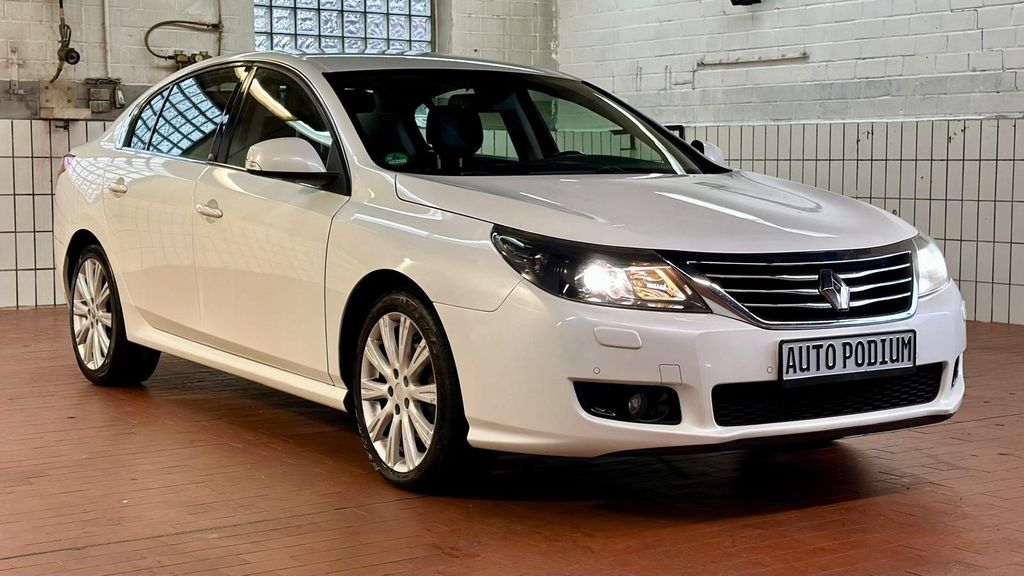 Renault Latitude 146.081 km 6.450 &euro; Köln 50969