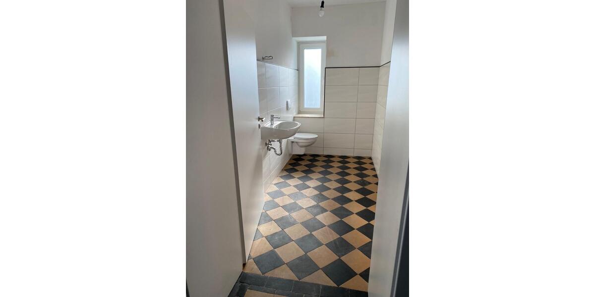 Erdgeschoßwohnung Lügde - 3 Zimmer, 115 m&sup2;, 650&euro; | Angebot:26647360