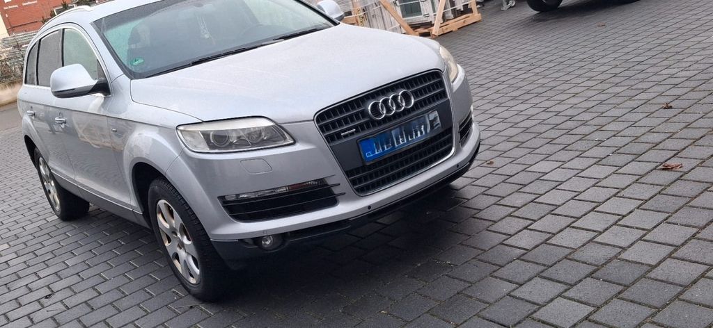 Audi Q7 234.918 km 11.000 &euro; Mainz 55129