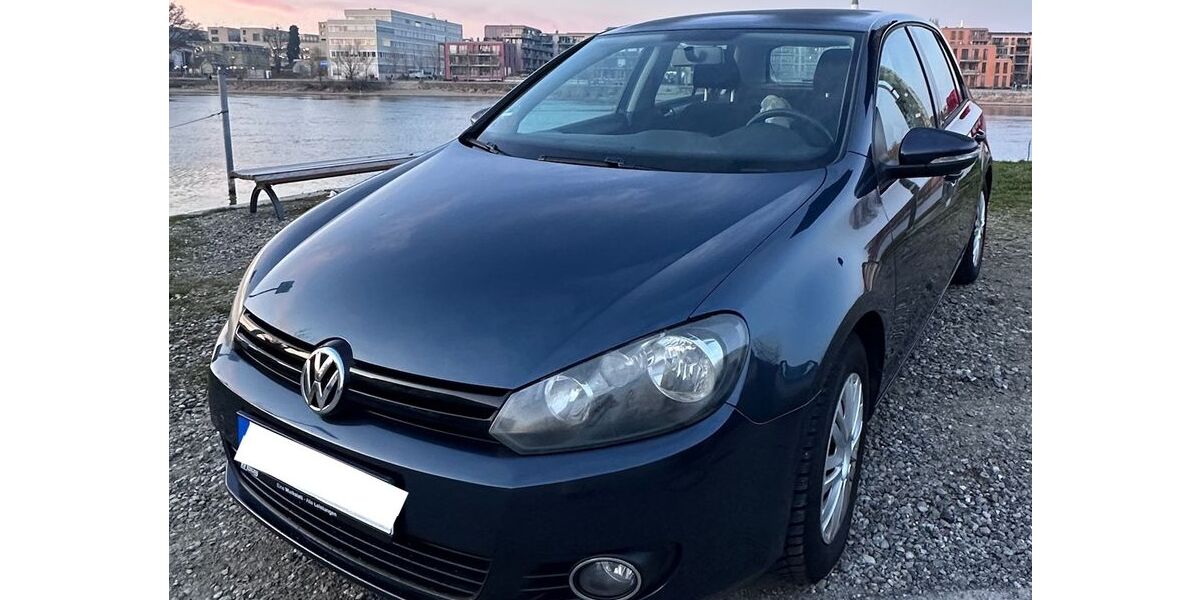 VW Golf 161.000 km 5.200 &euro; Konstanz 78462