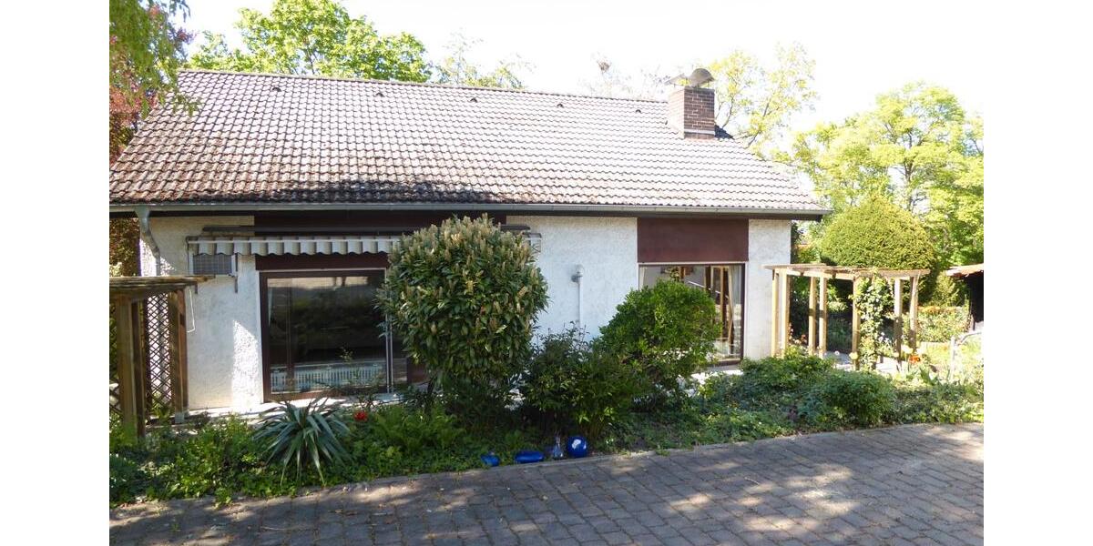 Einfamilienhaus Alzey - 7 Zimmer, 220 m&sup2;, 698.000&euro; | Angebot:26312472