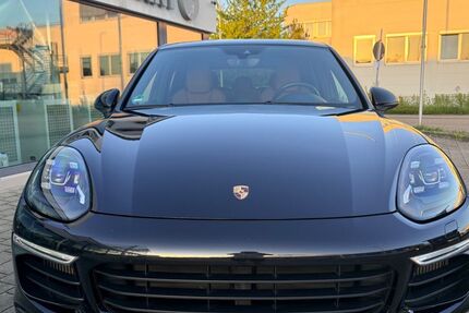 Porsche Cayenne 95.200 km 58.911 &euro; Pleidelsheim 74385
