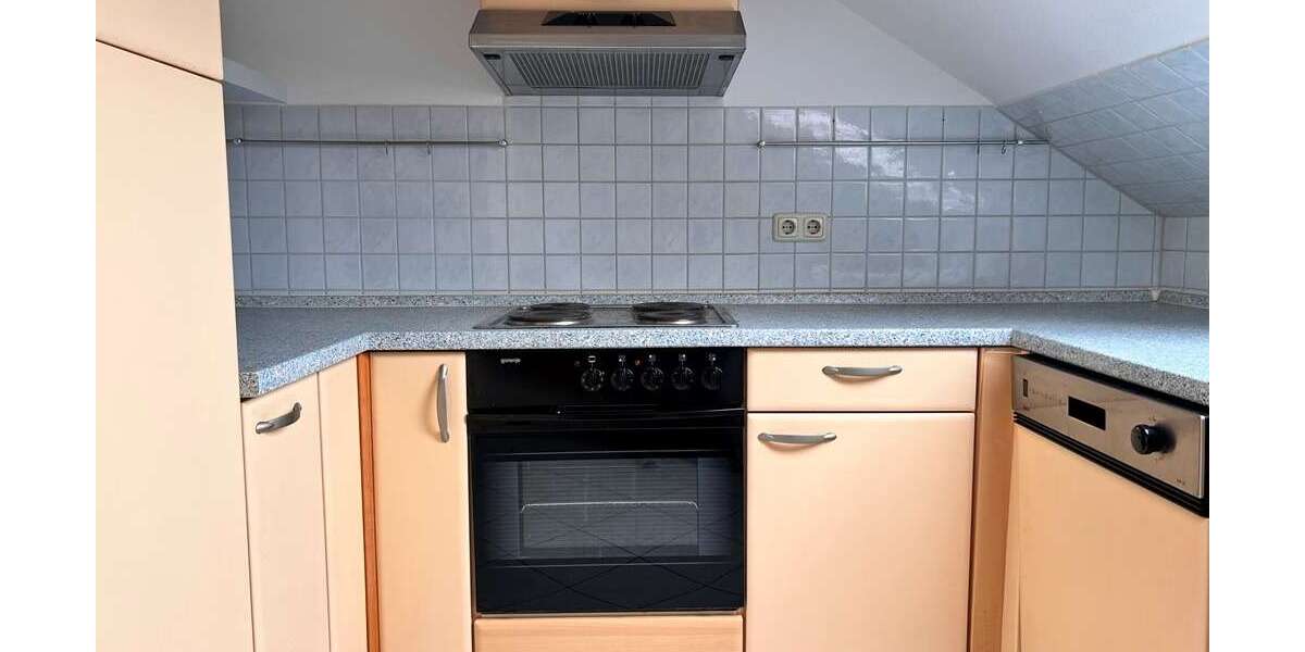 Wohnung zum Mieten in Netzschkau 167 € 32.63 m² 1 zimmer