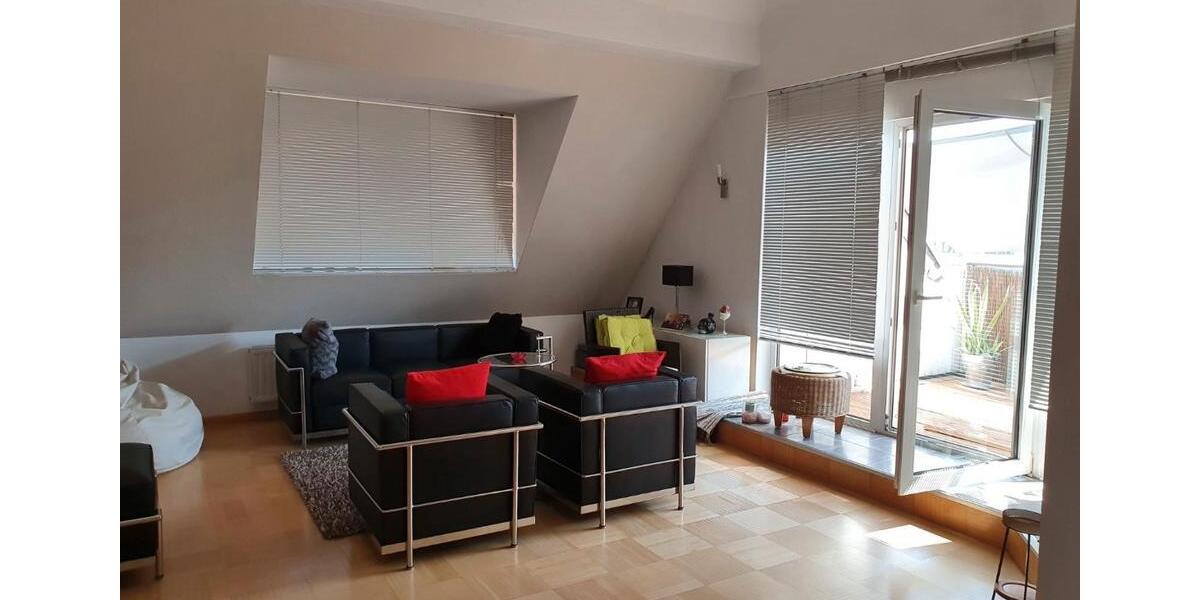 Dachgeschoßwohnung Viersen Sittard - 3 Zimmer, 140 m&sup2;, 220.000&euro; | Angebot:25081261