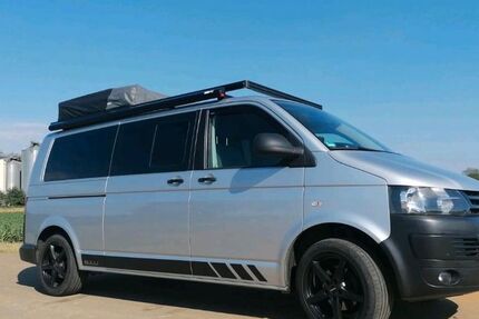 VW T5 Transporter 284.000 km 16.500 &euro; Großefehn 26629