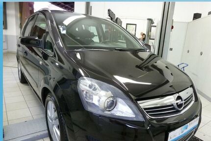 Opel Zafira 196.000 km 4.950 &euro; Florstadt­­­ 61197