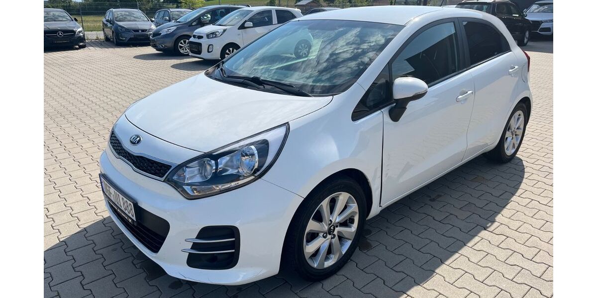 Kia Rio 72.000 km 6.490 &euro; Mengkofen 84152